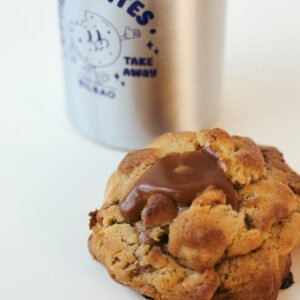 Avellanas, chocolate con leche y caramelo salado