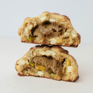 Pistacho salado y chocolate blanco