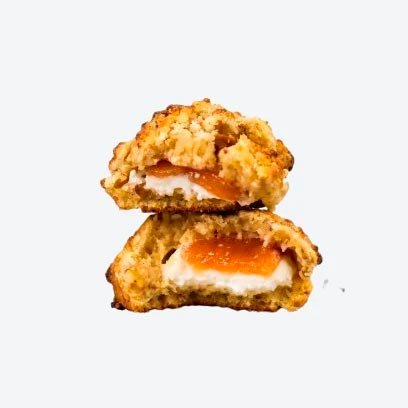 Cookie de Idiazabal ahumado, membrillo cremoso y nuez tostada